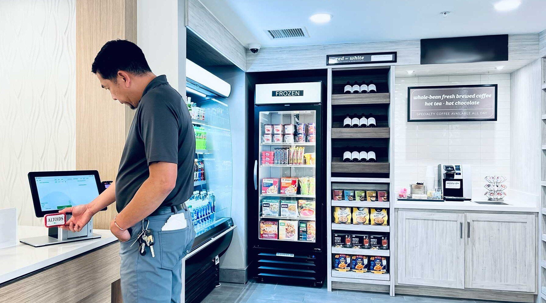 Revolutionizing Guest Purchases: The Benefits of Self-service Kiosks in Hospitality